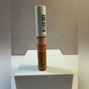 🩷5/$10 COVERGIRL Clean Fresh Hydrating Concealer - Warm Tan